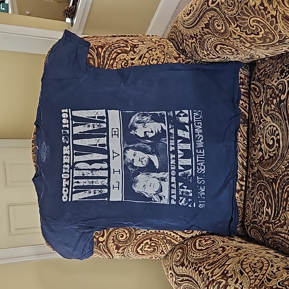 Nirvana shirt
